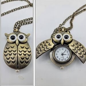 Owl Necklace Hidden Quartz Watch Pendant Antique Gold Tone Chain Gift